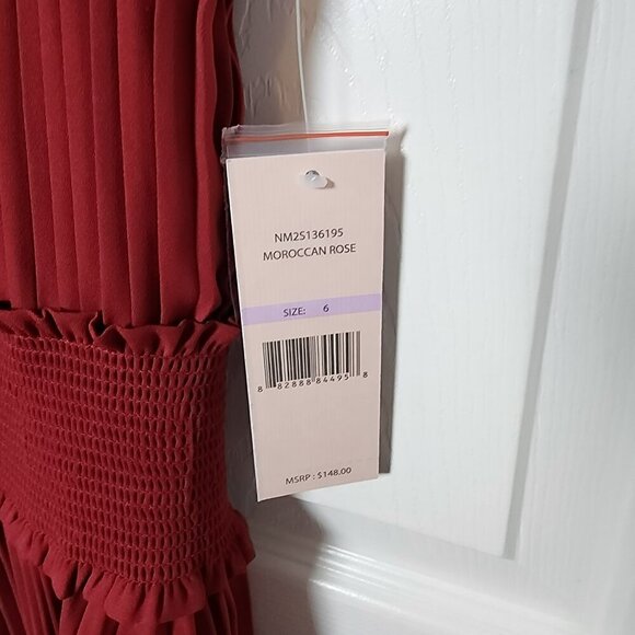NWT‎ Nanette Lepore Dress Size 6 Moroccan Rose Pleated Midi Sleeveless High Neck - Picture 4 of 16